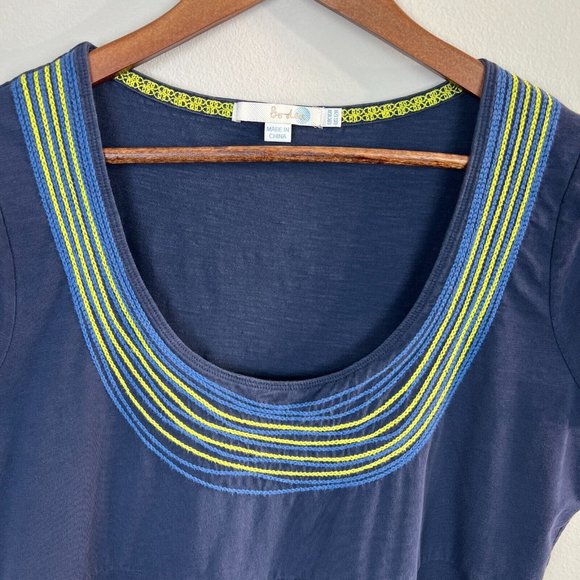 Boden Dress 12 Navy Blue Embroidered Scoop Neck Shirt Sleeve A-Line Knee Length - Picture 2 of 8